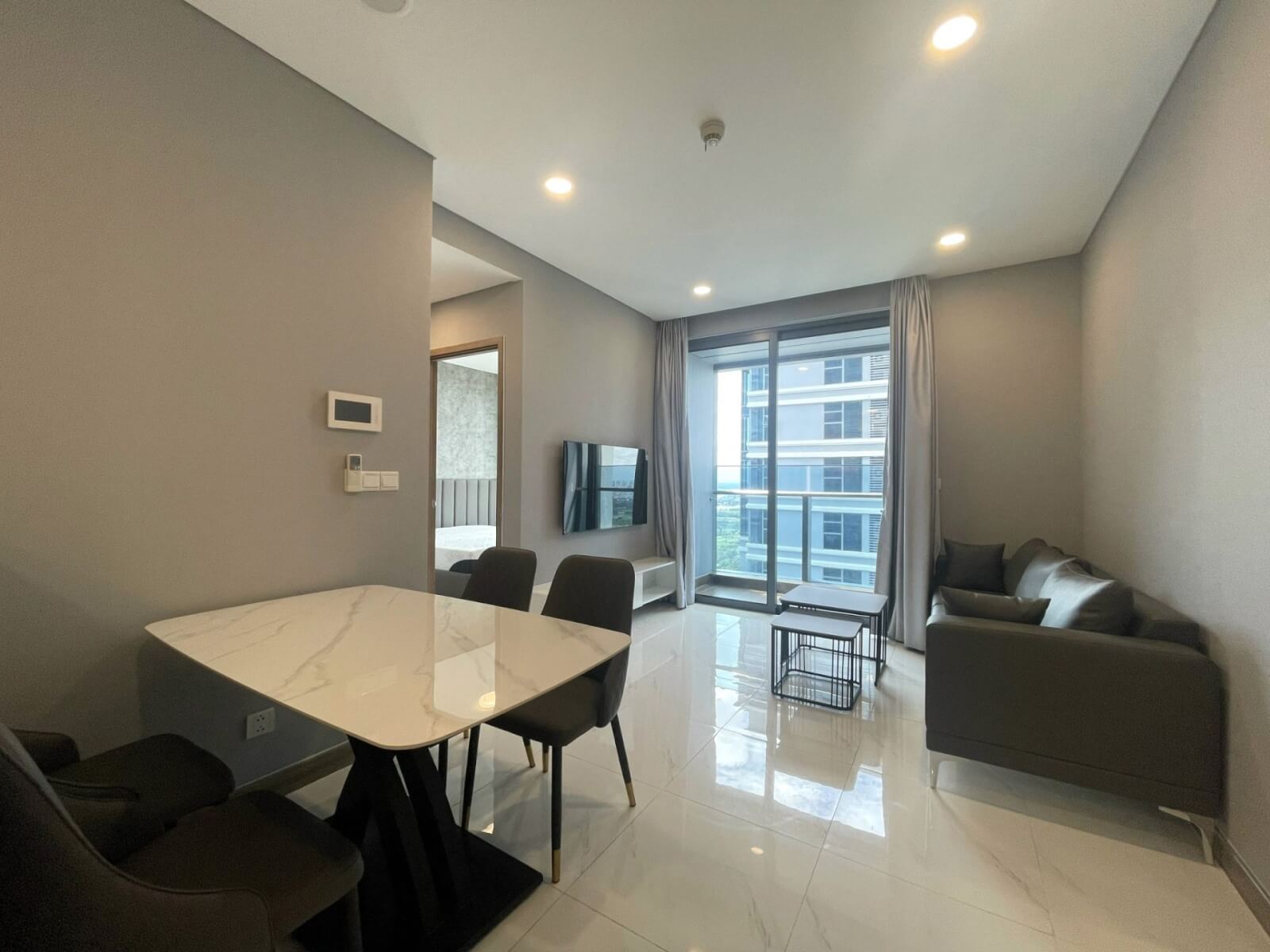 1 bedroom for lease in Sunwah Pearl Binh Thanh
