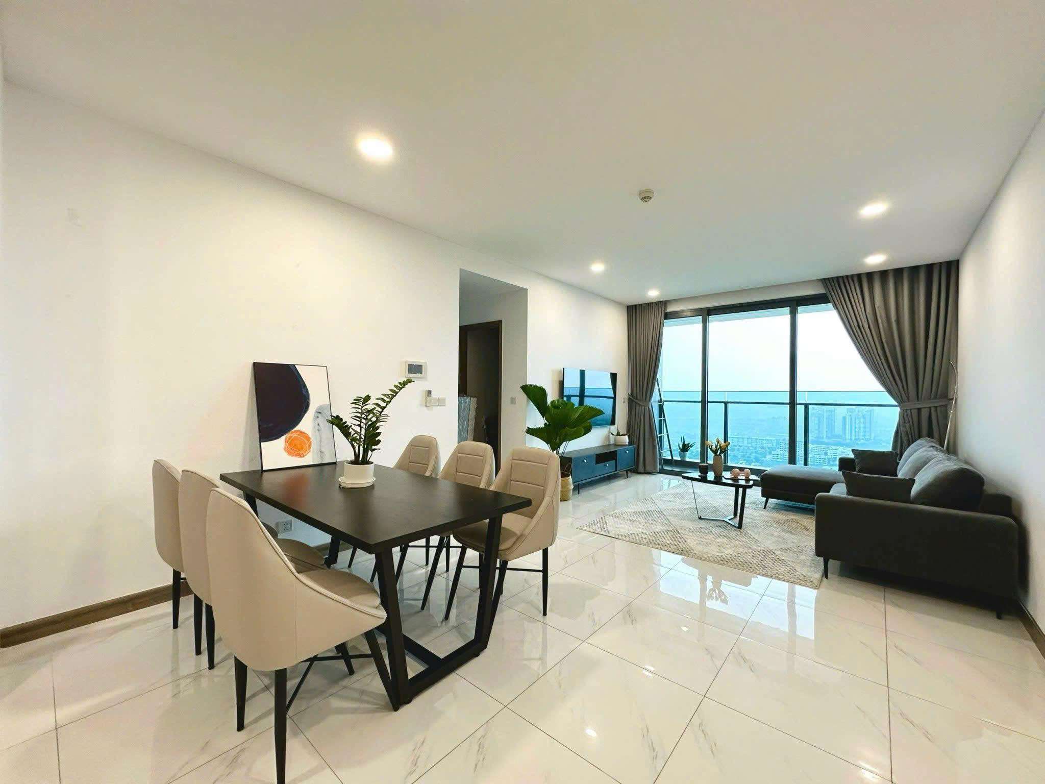 Spacious 3 Bedroom Apartment for Rent in Binh Thanh – Perfect for Expat Families