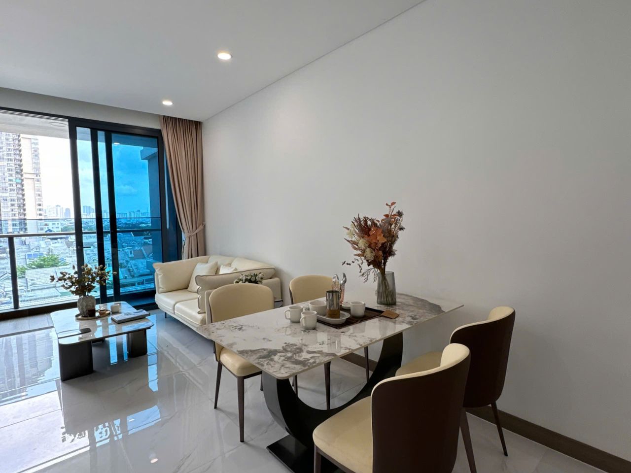 Sunwah Pearl 2 bedroom property for sale GH.06 2BR+1, good price